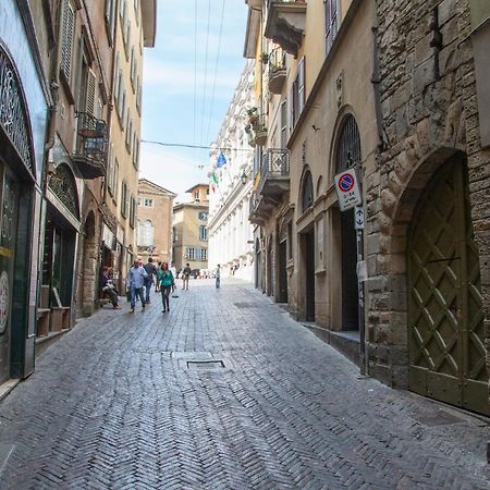 Casa Vacanze Gombito 4 Bergamo Alta Εξωτερικό φωτογραφία